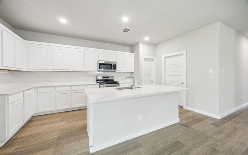 4013 Falcon Drive, Farmersville, TX 75442, 4 Bedrooms Bedrooms, ,3 BathroomsBathrooms,Residential,For Sale,4013 Falcon Drive,0,21028541