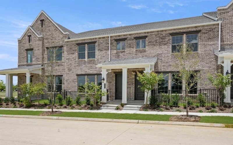 634 Big Bend Drive, Mansfield, TX 76063, 3 Bedrooms Bedrooms, ,2 BathroomsBathrooms,Residential,For Sale,634 Big Bend Drive,0,21028774