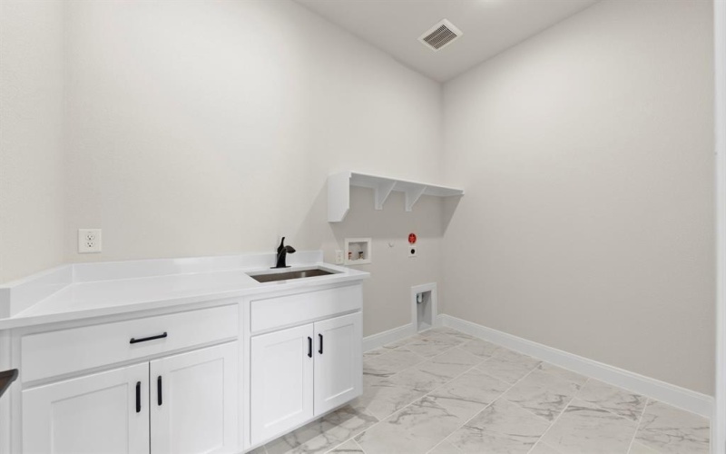 629 Bunchberry Street, Fort Worth, TX 76247, 4 Bedrooms Bedrooms, ,3 BathroomsBathrooms,Residential,For Sale,629 Bunchberry Street,0,21028947