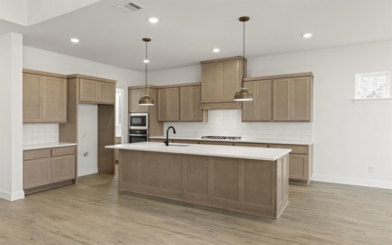 605 Bunchberry Street, Fort Worth, TX 76247, 4 Bedrooms Bedrooms, ,3 BathroomsBathrooms,Residential,For Sale,605 Bunchberry Street,0,21028976