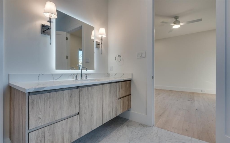 4910 W Hanover Avenue, Dallas, TX 75209, 4 Bedrooms Bedrooms, ,5 BathroomsBathrooms,Residential,For Sale,4910 W Hanover Avenue,0,21028984