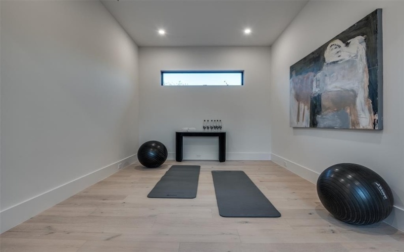 4910 W Hanover Avenue, Dallas, TX 75209, 4 Bedrooms Bedrooms, ,5 BathroomsBathrooms,Residential,For Sale,4910 W Hanover Avenue,0,21028984