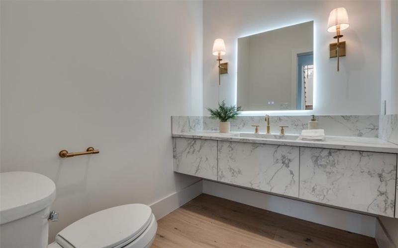 4910 W Hanover Avenue, Dallas, TX 75209, 4 Bedrooms Bedrooms, ,5 BathroomsBathrooms,Residential,For Sale,4910 W Hanover Avenue,0,21028984