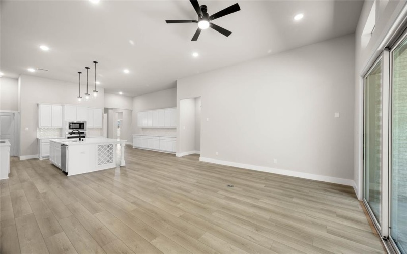 1726 Seagrove Lane, Cedar Hill, TX 75104, 4 Bedrooms Bedrooms, ,3 BathroomsBathrooms,Residential,For Sale,1726 Seagrove Lane,0,21029013