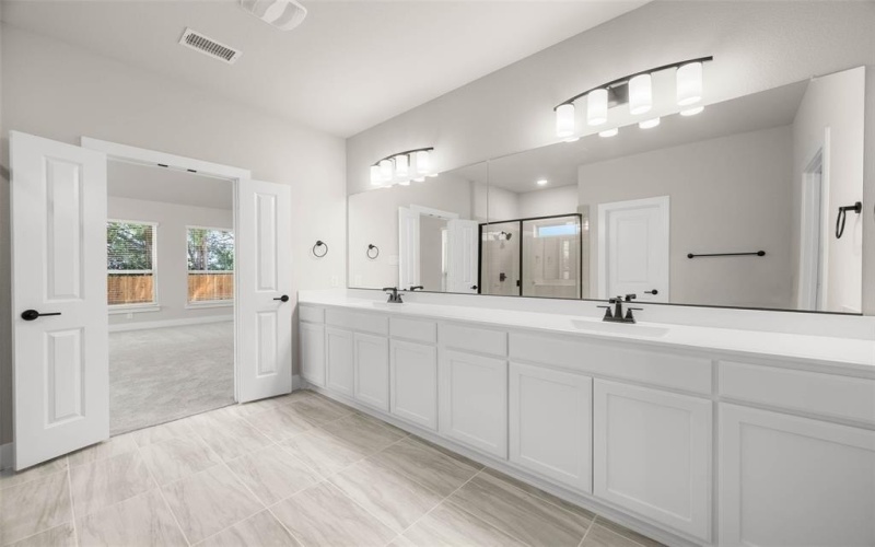 1726 Seagrove Lane, Cedar Hill, TX 75104, 4 Bedrooms Bedrooms, ,3 BathroomsBathrooms,Residential,For Sale,1726 Seagrove Lane,0,21029013