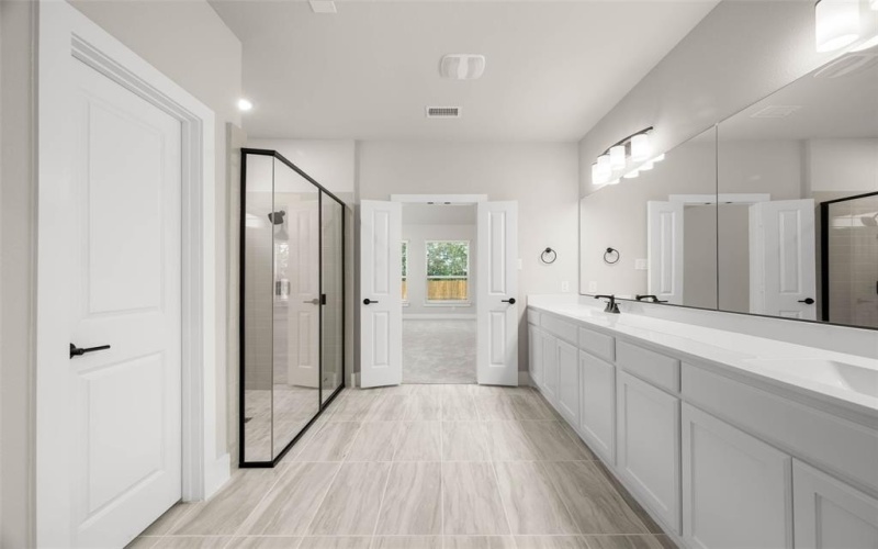 1726 Seagrove Lane, Cedar Hill, TX 75104, 4 Bedrooms Bedrooms, ,3 BathroomsBathrooms,Residential,For Sale,1726 Seagrove Lane,0,21029013