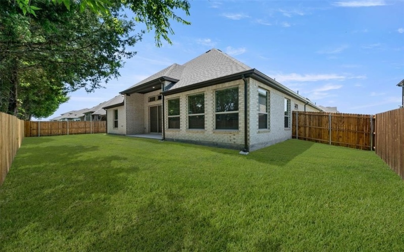 1726 Seagrove Lane, Cedar Hill, TX 75104, 4 Bedrooms Bedrooms, ,3 BathroomsBathrooms,Residential,For Sale,1726 Seagrove Lane,0,21029013