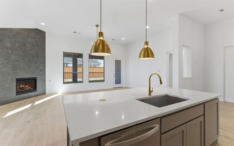 524 Dublin Drive, Celina, TX 75009, 3 Habitaciones Habitaciones , ,2 BañosBaños,Residential,En Venta,524 Dublin Drive,0,21029023