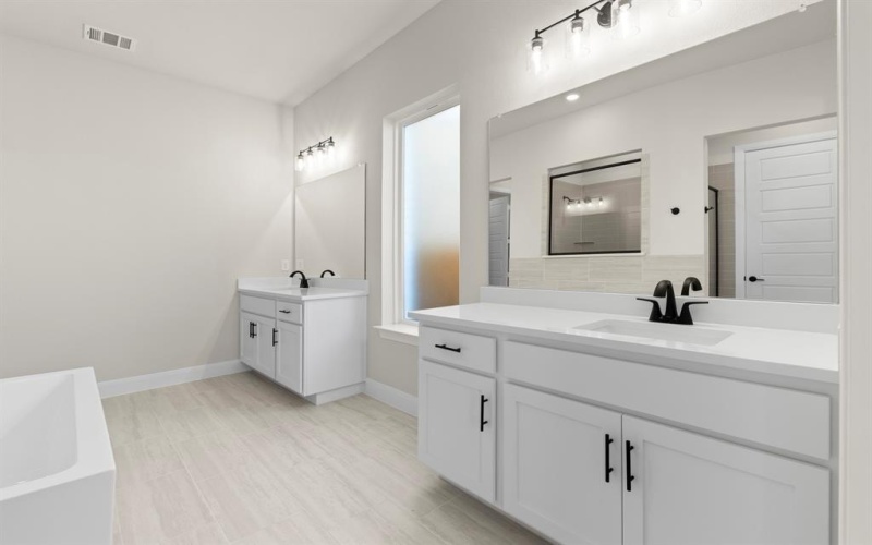 637 Bunchberry Street, Fort Worth, TX 76247, 4 Bedrooms Bedrooms, ,5 BathroomsBathrooms,Residential,For Sale,637 Bunchberry Street,0,21029044