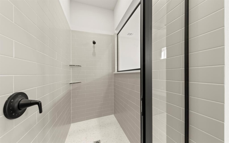 637 Bunchberry Street, Fort Worth, TX 76247, 4 Bedrooms Bedrooms, ,5 BathroomsBathrooms,Residential,For Sale,637 Bunchberry Street,0,21029044