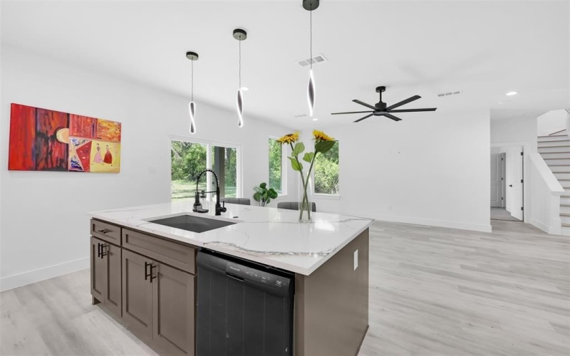 974 Woodacre Drive, Dallas, TX 75241, 4 Bedrooms Bedrooms, ,5 BathroomsBathrooms,Residential,For Sale,974 Woodacre Drive,0,21029047