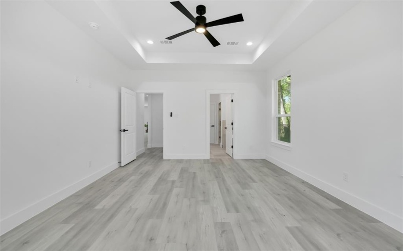 974 Woodacre Drive, Dallas, TX 75241, 4 Bedrooms Bedrooms, ,5 BathroomsBathrooms,Residential,For Sale,974 Woodacre Drive,0,21029047