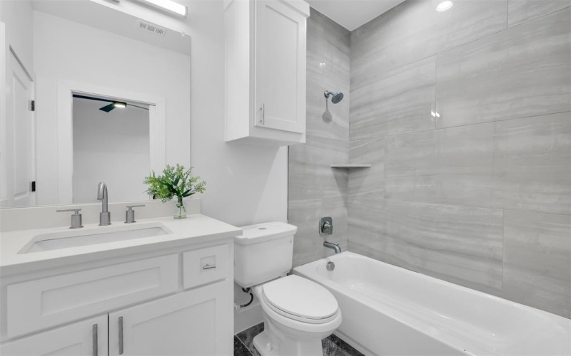 974 Woodacre Drive, Dallas, TX 75241, 4 Bedrooms Bedrooms, ,5 BathroomsBathrooms,Residential,For Sale,974 Woodacre Drive,0,21029047