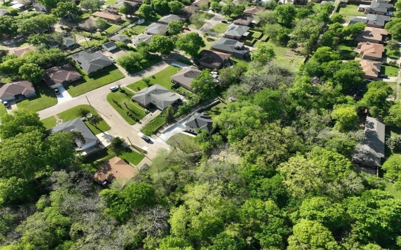 974 Woodacre Drive, Dallas, TX 75241, 4 Bedrooms Bedrooms, ,5 BathroomsBathrooms,Residential,For Sale,974 Woodacre Drive,0,21029047