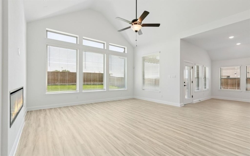 4356 W Addison Street, Midlothian, TX 76065, 3 Bedrooms Bedrooms, ,2 BathroomsBathrooms,Residential,For Sale,4356 W Addison Street,0,21029120