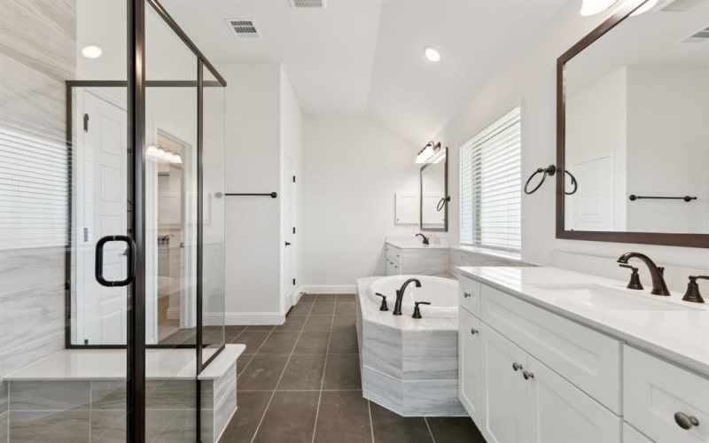 4356 W Addison Street, Midlothian, TX 76065, 3 Bedrooms Bedrooms, ,2 BathroomsBathrooms,Residential,For Sale,4356 W Addison Street,0,21029120