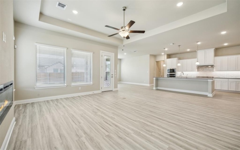 1017 Daisy Way, Crowley, TX 76036, 4 Bedrooms Bedrooms, ,3 BathroomsBathrooms,Residential,For Sale,1017 Daisy Way,0,21029122