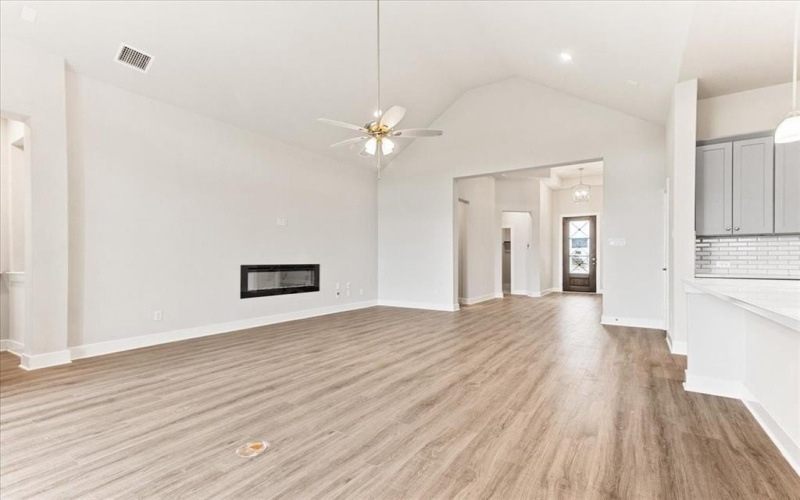 744 Carriage Hill Road, Midlothian, TX 76065, 4 Bedrooms Bedrooms, ,3 BathroomsBathrooms,Residential,For Sale,744 Carriage Hill Road,0,21029123