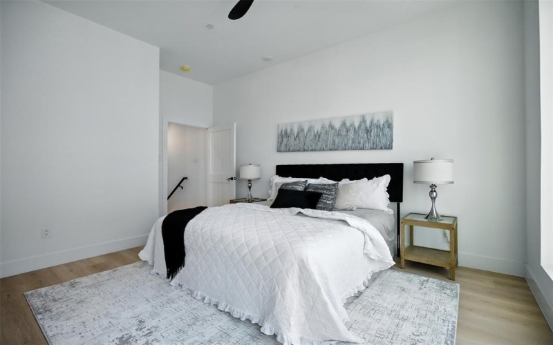 312 N Lancaster Avenue #102, Dallas, TX 75203, 2 Bedrooms Bedrooms, ,2 BathroomsBathrooms,Residential,For Sale,312 N Lancaster Avenue,0,21029125