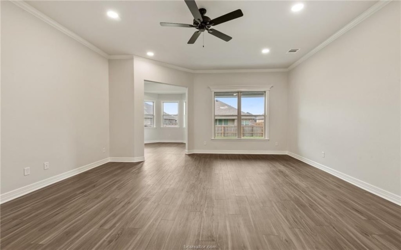 2813 Spector Drive, Bryan, TX 77808, 4 Bedrooms Bedrooms, ,2 BathroomsBathrooms,Residential,For Sale,2813 Spector Drive,0,25008785