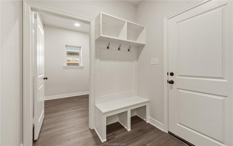 2813 Spector Drive, Bryan, TX 77808, 4 Bedrooms Bedrooms, ,2 BathroomsBathrooms,Residential,For Sale,2813 Spector Drive,0,25008785