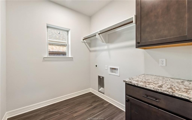 2813 Spector Drive, Bryan, TX 77808, 4 Bedrooms Bedrooms, ,2 BathroomsBathrooms,Residential,For Sale,2813 Spector Drive,0,25008785