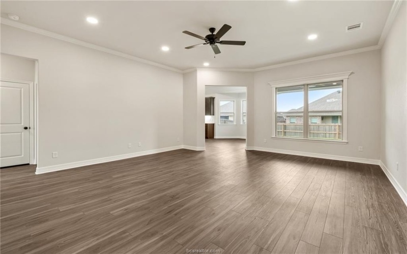 2813 Spector Drive, Bryan, TX 77808, 4 Bedrooms Bedrooms, ,2 BathroomsBathrooms,Residential,For Sale,2813 Spector Drive,0,25008785