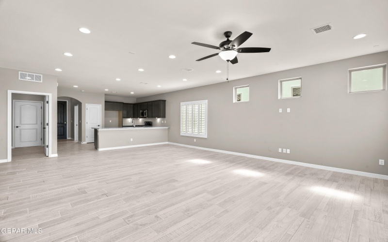 15240 Ambition Avenue, El Paso, TX 79938, 3 Bedrooms Bedrooms, ,2 BathroomsBathrooms,Residential,For Sale,15240 Ambition Avenue,914853
