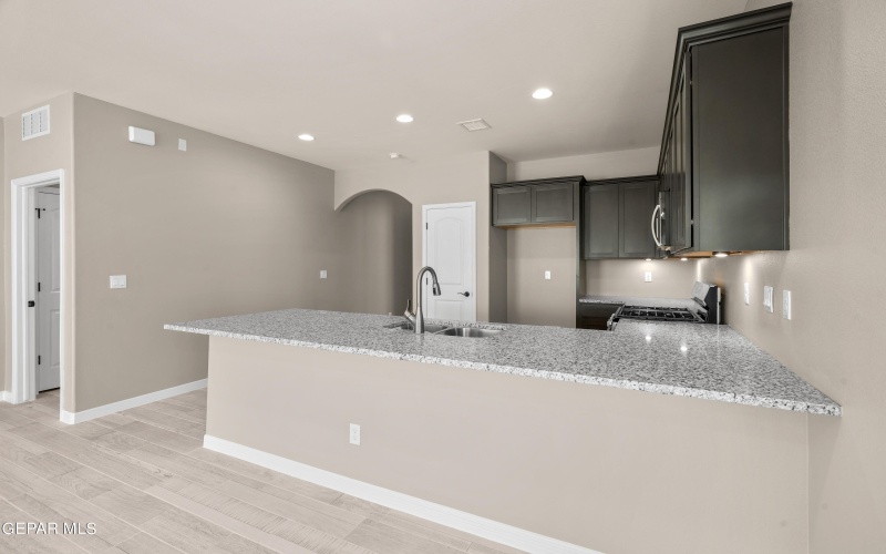15240 Ambition Avenue, El Paso, TX 79938, 3 Bedrooms Bedrooms, ,2 BathroomsBathrooms,Residential,For Sale,15240 Ambition Avenue,914853