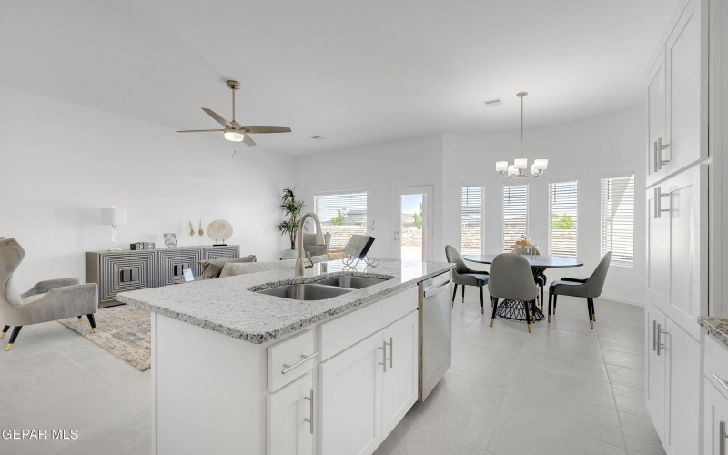 15125 Destination Avenue, El Paso, TX 79938, 3 Bedrooms Bedrooms, ,2 BathroomsBathrooms,Residential,For Sale,15125 Destination Avenue,0,928204