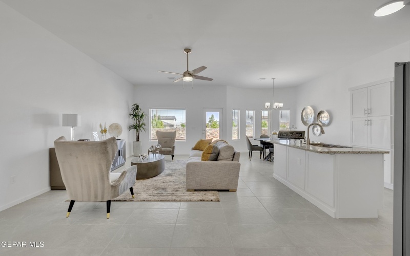 15125 Destination Avenue, El Paso, TX 79938, 3 Bedrooms Bedrooms, ,2 BathroomsBathrooms,Residential,For Sale,15125 Destination Avenue,0,928204