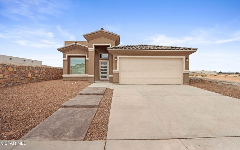 15129 Destination Avenue, El Paso, TX 79938, 4 Habitaciones Habitaciones , ,Residential,En Venta,15129 Destination Avenue,0,928205