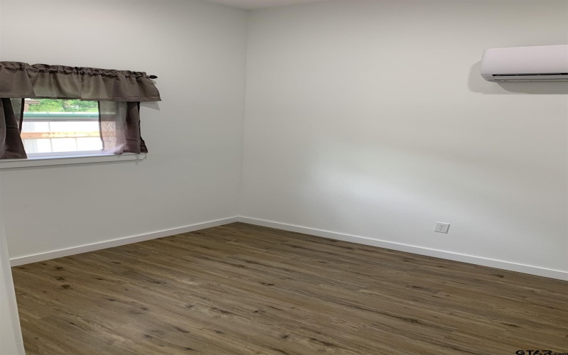 19848 CR 4145 B, Lindale, TX 75771, 1 Bedroom Bedrooms, ,1 BathroomBathrooms,Residential,For Sale,19848 CR 4145 B,0,25012179