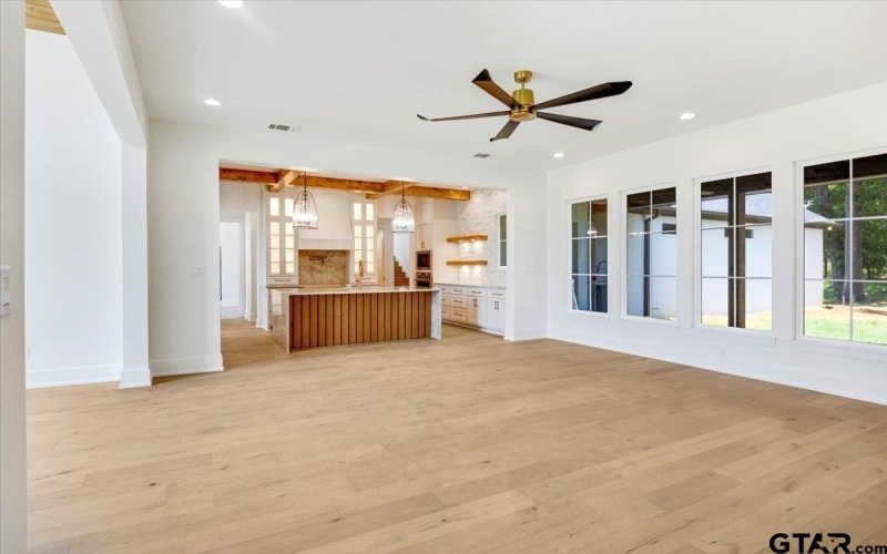 300 White-N-Gail, Bullard, TX 75757, 4 Bedrooms Bedrooms, ,5 BathroomsBathrooms,Residential,For Sale,300 White-N-Gail,0,25012189