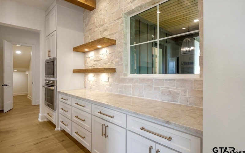 300 White-N-Gail, Bullard, TX 75757, 4 Bedrooms Bedrooms, ,5 BathroomsBathrooms,Residential,For Sale,300 White-N-Gail,0,25012189