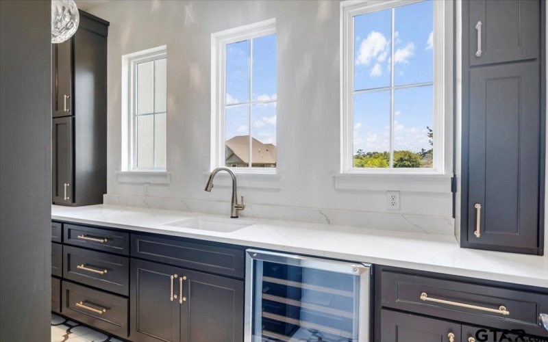 300 White-N-Gail, Bullard, TX 75757, 4 Bedrooms Bedrooms, ,5 BathroomsBathrooms,Residential,For Sale,300 White-N-Gail,0,25012189