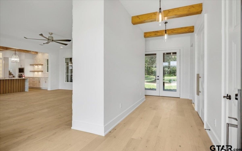 300 White-N-Gail, Bullard, TX 75757, 4 Bedrooms Bedrooms, ,5 BathroomsBathrooms,Residential,For Sale,300 White-N-Gail,0,25012189