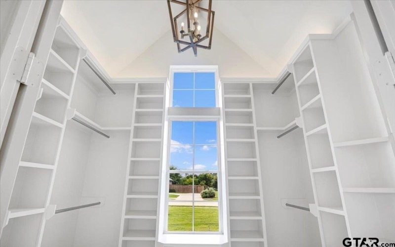 300 White-N-Gail, Bullard, TX 75757, 4 Bedrooms Bedrooms, ,5 BathroomsBathrooms,Residential,For Sale,300 White-N-Gail,0,25012189
