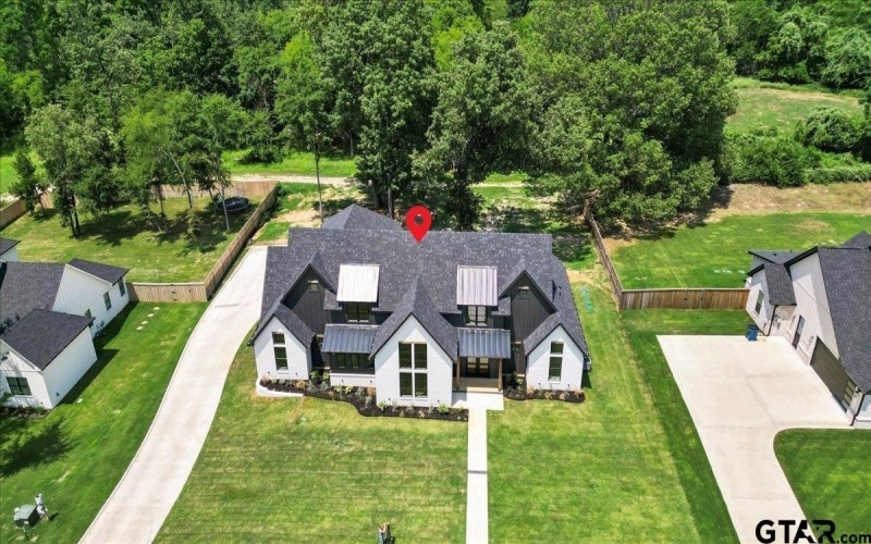 300 White-N-Gail, Bullard, TX 75757, 4 Bedrooms Bedrooms, ,5 BathroomsBathrooms,Residential,For Sale,300 White-N-Gail,0,25012189