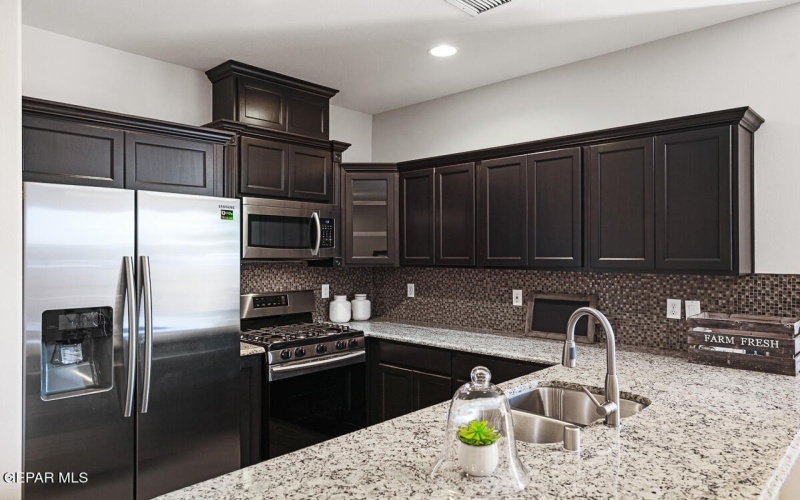 15241 Imagine Drive, El Paso, TX 79938, 3 Bedrooms Bedrooms, ,2 BathroomsBathrooms,Residential,For Sale,15241 Imagine Drive,914859