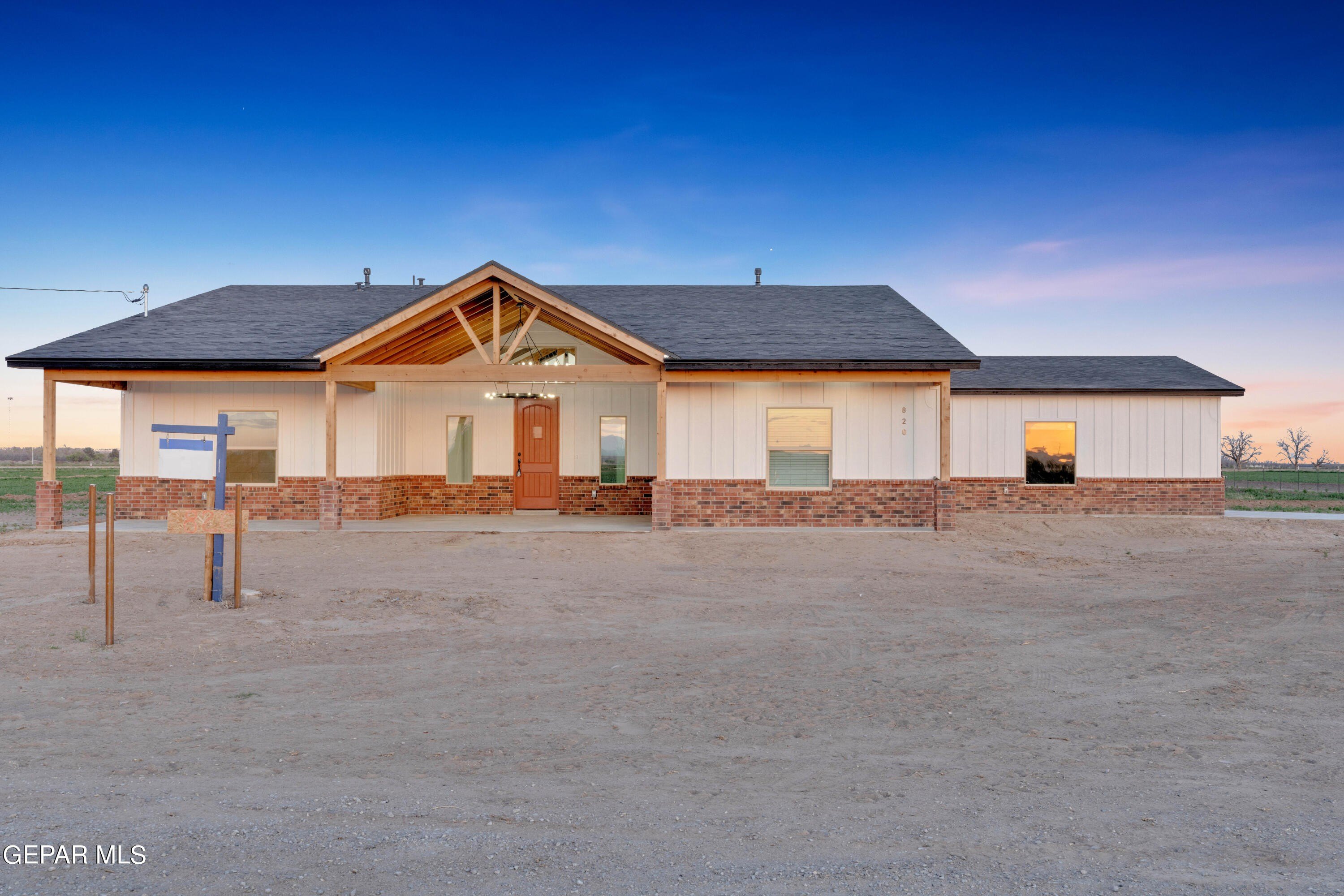 820 Hole In The Wall Road, San Elizario, TX 79849, 4 Bedrooms Bedrooms, ,3 BathroomsBathrooms,Residential,For Sale,820 Hole In The Wall Road,0,928262