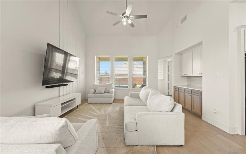 1736 Jumper Fields Drive, Aubrey, TX 76227, 4 Habitaciones Habitaciones , ,5 BañosBaños,Residential,En Venta,1736 Jumper Fields Drive,0,21019848