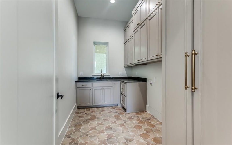 2208 Ridge Crest Drive, Richardson, TX 75080, 4 Habitaciones Habitaciones , ,5 BañosBaños,Residential,En Venta,2208 Ridge Crest Drive,0,21027772