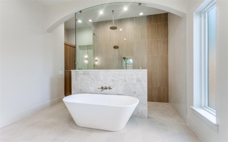2208 Ridge Crest Drive, Richardson, TX 75080, 4 Habitaciones Habitaciones , ,5 BañosBaños,Residential,En Venta,2208 Ridge Crest Drive,0,21027772