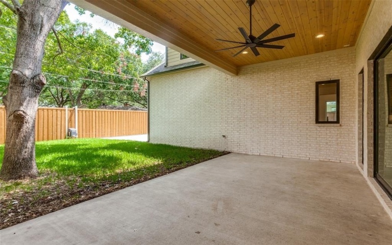 2208 Ridge Crest Drive, Richardson, TX 75080, 4 Habitaciones Habitaciones , ,5 BañosBaños,Residential,En Venta,2208 Ridge Crest Drive,0,21027772