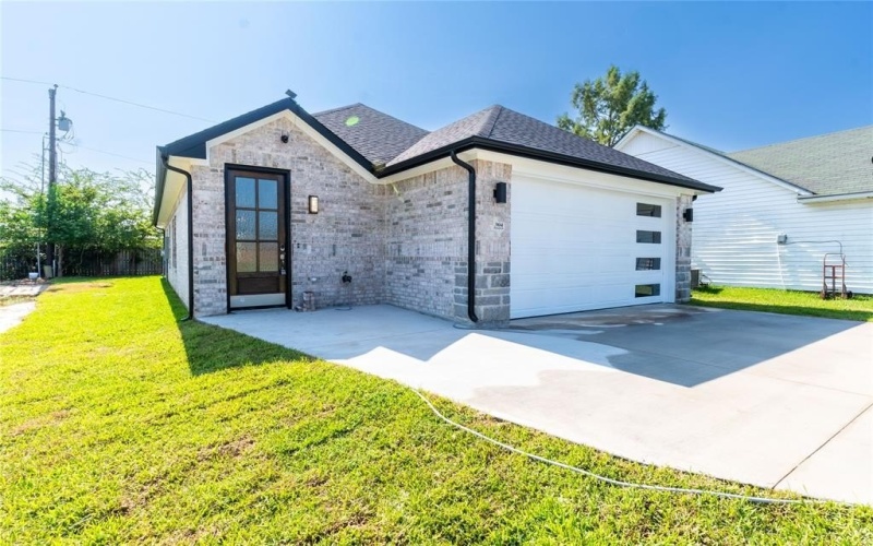 304 Backlash Drive, Gun Barrel City, TX 75156, 3 Bedrooms Bedrooms, ,2 BathroomsBathrooms,Residential,For Sale,304 Backlash Drive,0,21028048