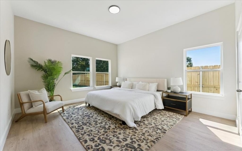 13711 Biggs Street, Dallas, TX 75253, 8 Bedrooms Bedrooms, ,5 BathroomsBathrooms,Residential Multi Family,For Sale,13711 Biggs Street,0,21028900