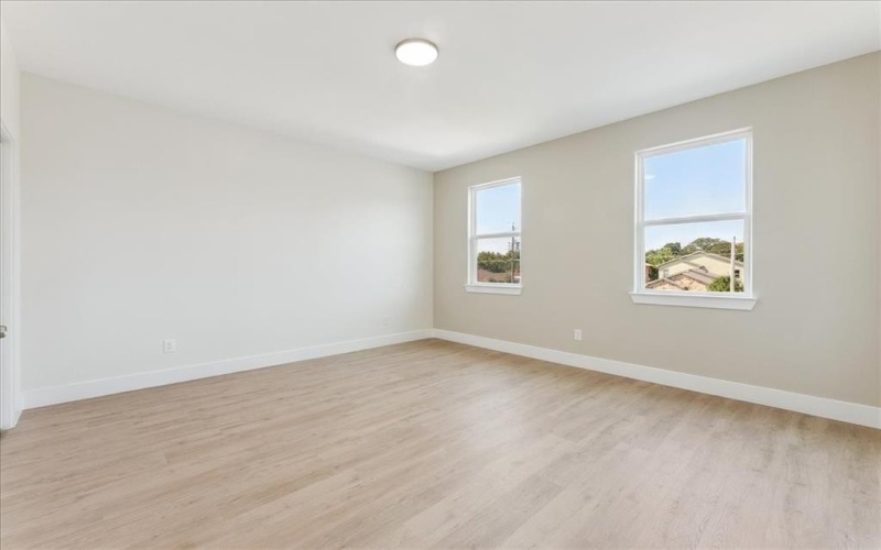 13711 Biggs Street, Dallas, TX 75253, 8 Bedrooms Bedrooms, ,5 BathroomsBathrooms,Residential Multi Family,For Sale,13711 Biggs Street,0,21028900