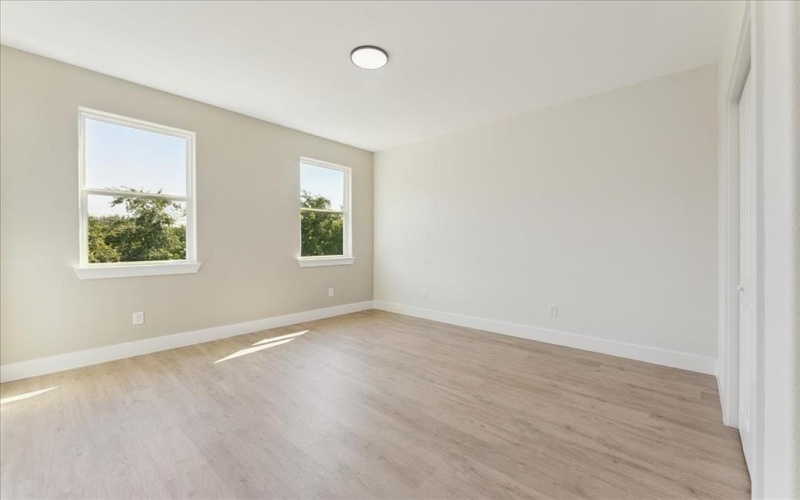 13711 Biggs Street, Dallas, TX 75253, 8 Bedrooms Bedrooms, ,5 BathroomsBathrooms,Residential Multi Family,For Sale,13711 Biggs Street,0,21028900