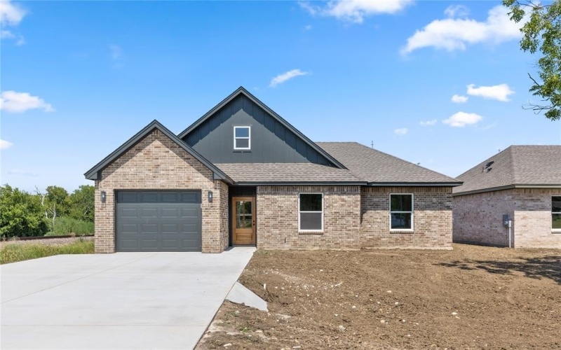 98 Arthur Avenue, McGregor, TX 76657, 3 Bedrooms Bedrooms, ,2 BathroomsBathrooms,Residential,For Sale,98 Arthur Avenue,0,21028968